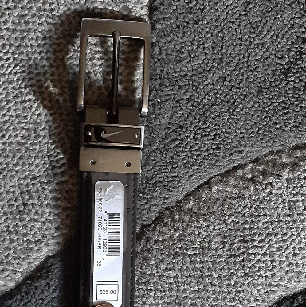 Nike men's belt